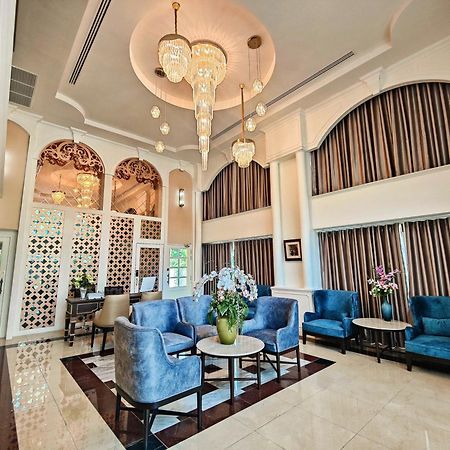 Siri Ratchadamnoen Bangkok Hotel Luaran gambar